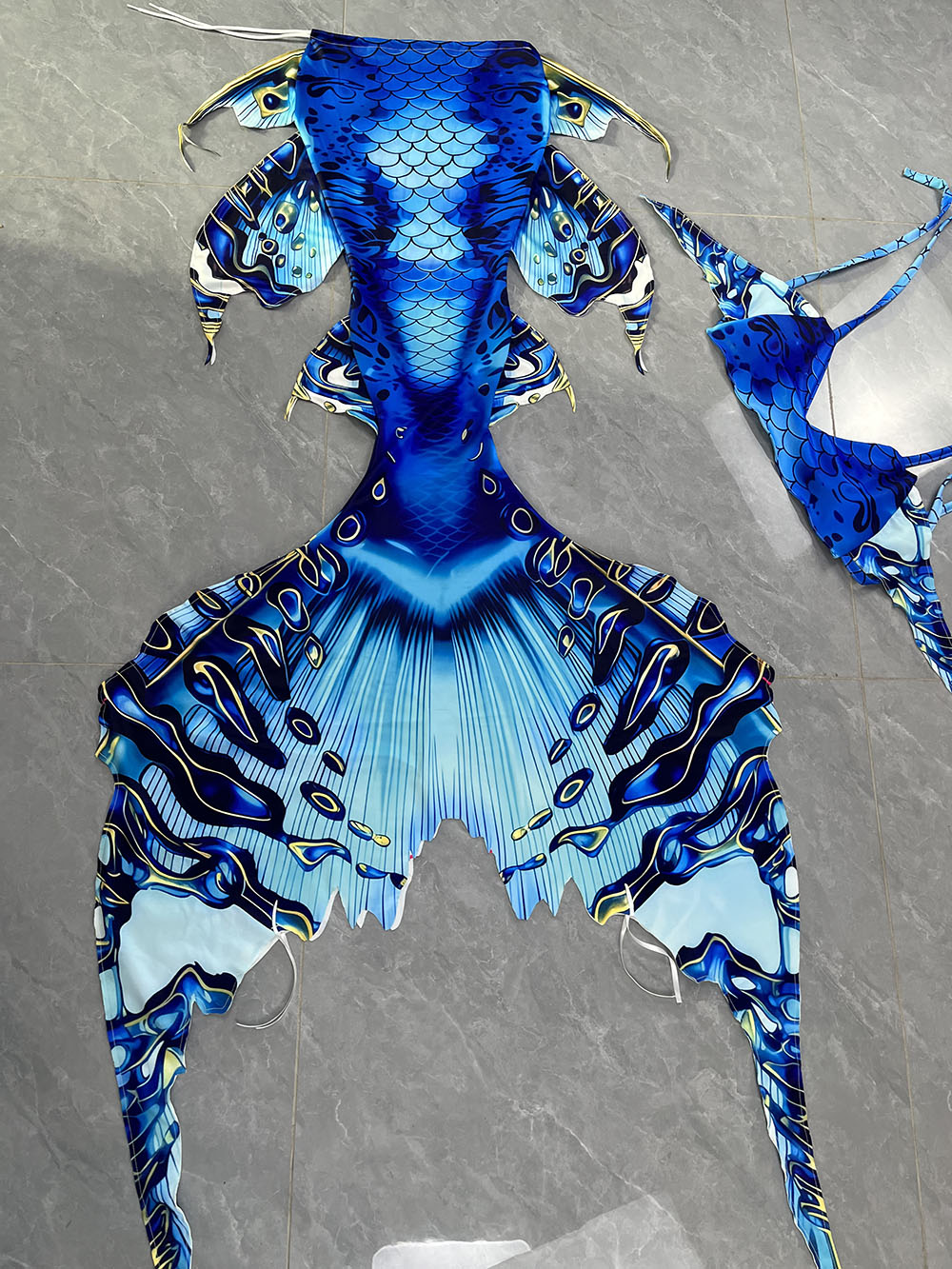 Aquarium & Marine Museum - Costume da spettacolo a sirena per