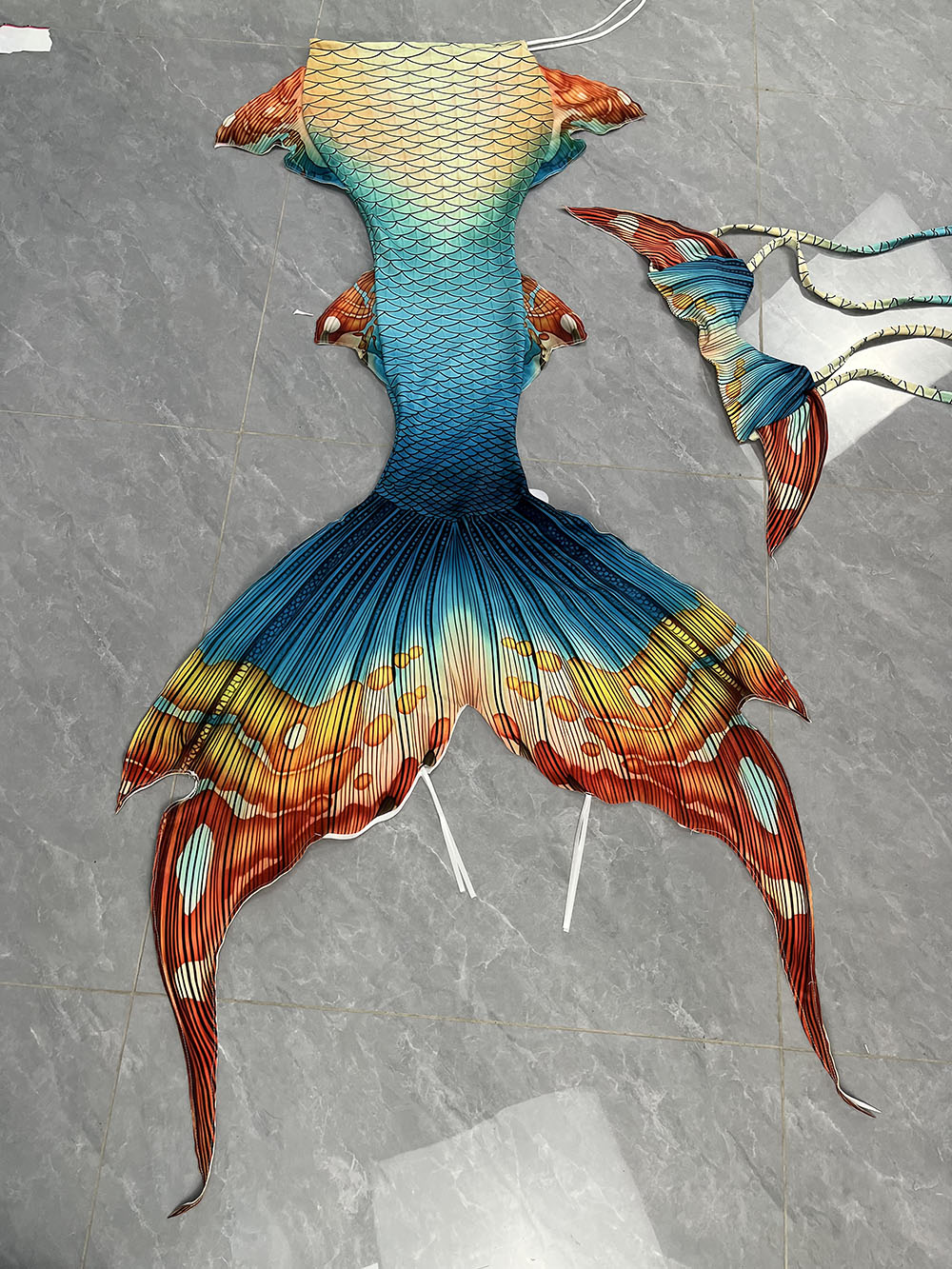 Nuovo modello coda di sirena p - Aquarium & Marine Museum recensione e prezzo